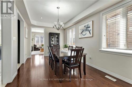 115 Matteo Trail, Hamilton, ON - Indoor Photo Showing Dining Room