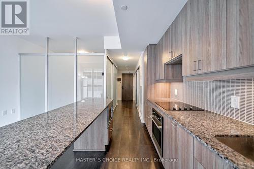 2307 - 426 University Avenue, Toronto, ON - Indoor Photo Showing Kitchen With Upgraded Kitchen