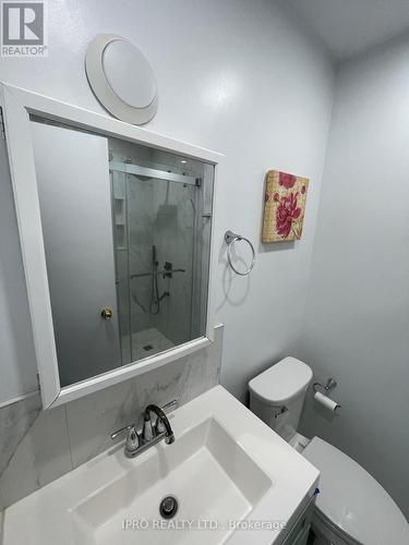 35 - 41 Mississauga Vly Boulevard E, Mississauga, ON - Indoor Photo Showing Bathroom