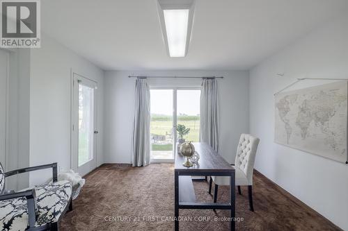 14004 Cleeves Line, Chatham-Kent (Highgate), ON - Indoor Photo Showing Dining Room