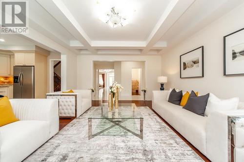 1387 Ferncrest Road, Oakville, ON - Indoor Photo Showing Living Room