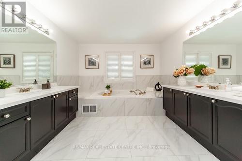 1387 Ferncrest Road, Oakville, ON - Indoor Photo Showing Bathroom