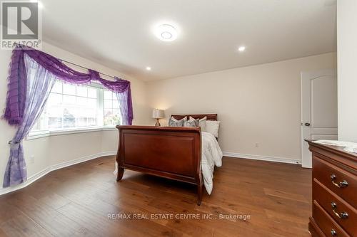 1387 Ferncrest Road, Oakville (Iroquois Ridge North), ON - Indoor Photo Showing Bedroom