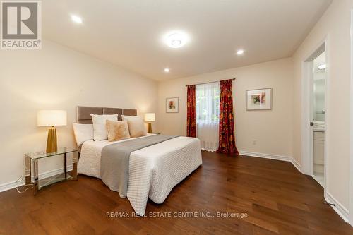 1387 Ferncrest Road, Oakville, ON - Indoor Photo Showing Bedroom