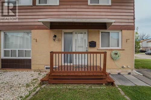 23 Gold Finch Court, Brampton, ON - Outdoor With Deck Patio Veranda With Exterior