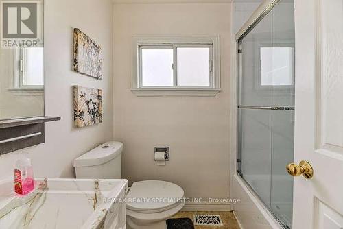 23 Gold Finch Court, Brampton, ON - Indoor Photo Showing Bathroom