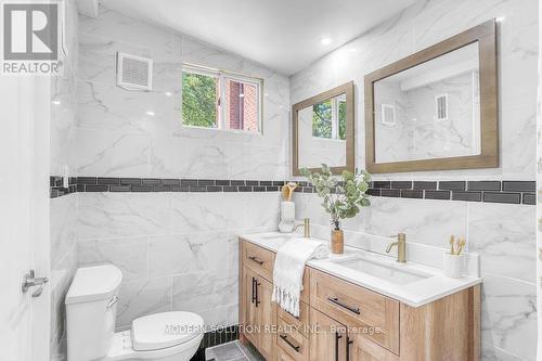 43 Harmony Avenue, Toronto E04, ON - Indoor Photo Showing Bathroom