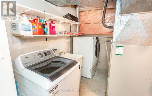 3569 Nutcracker Drive, Mississauga, ON - Indoor Photo Showing Laundry Room