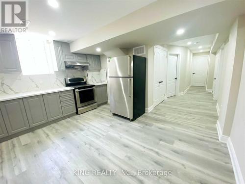 43 Hoxton Road, Brampton, ON - Indoor Photo Showing Kitchen With Stainless Steel Kitchen