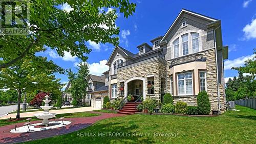 8 Heritage Woods Manor, Markham (Devil'S Elbow), ON - Outdoor With Facade