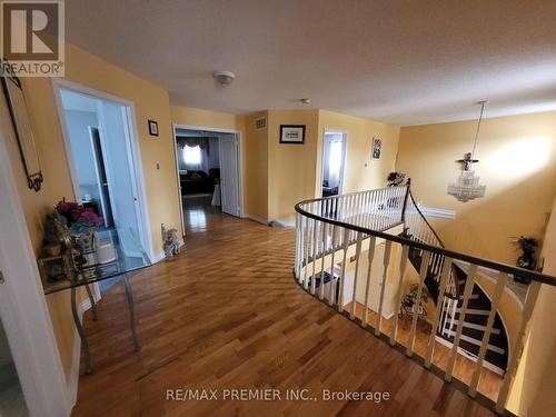 107 Royal Valley Drive, Caledon, ON - Indoor Photo Showing Other Room