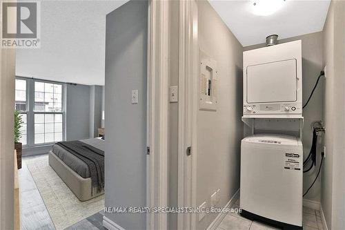 109 - 135 James Street S, Hamilton (Durand), ON - Indoor Photo Showing Laundry Room