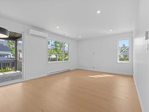 Living room - 2630 Rue De La Trame, Drummondville, QC - Indoor Photo Showing Other Room