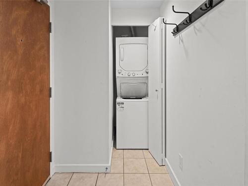 708-732 Cormorant St, Victoria, BC - Indoor Photo Showing Laundry Room