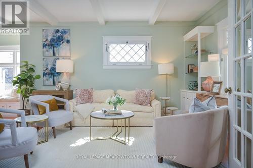 397 Trafalgar Road, Oakville (Old Oakville), ON - Indoor Photo Showing Living Room