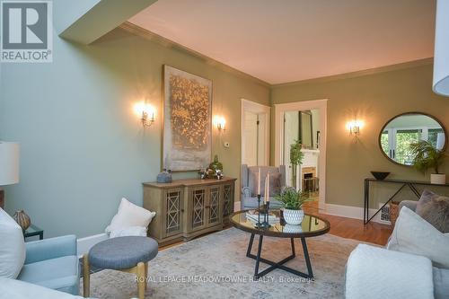 397 Trafalgar Road, Oakville (Old Oakville), ON - Indoor Photo Showing Living Room