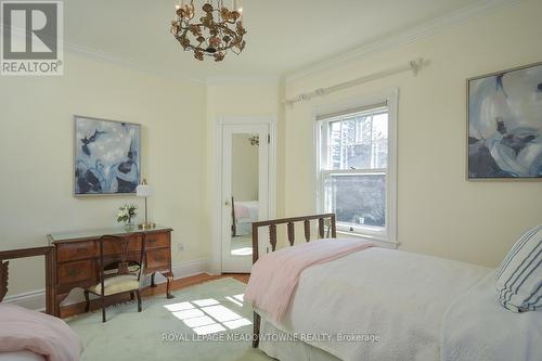 397 Trafalgar Road, Oakville (Old Oakville), ON - Indoor Photo Showing Bedroom