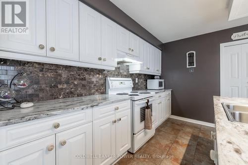 73 - 703 Windermere Road, London, ON - Indoor Photo Showing Kitchen With Double Sink