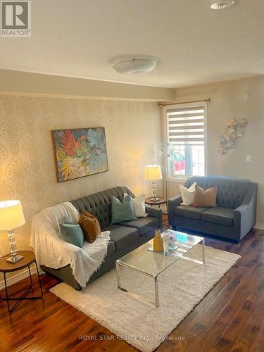 13 Fawson Cove Way, Brampton (Sandringham-Wellington), ON - Indoor Photo Showing Living Room