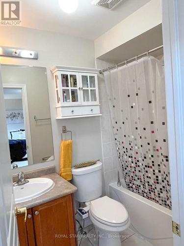 13 Fawson Cove Way, Brampton (Sandringham-Wellington), ON - Indoor Photo Showing Bathroom