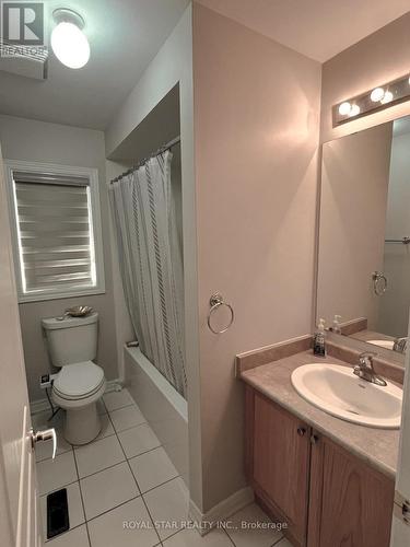 13 Fawson Cove Way, Brampton (Sandringham-Wellington), ON - Indoor Photo Showing Bathroom