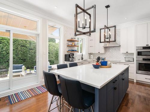 Cuisine - 4 Place Anne-Hébert, Notre-Dame-De-L'Île-Perrot, QC - Indoor Photo Showing Kitchen With Upgraded Kitchen