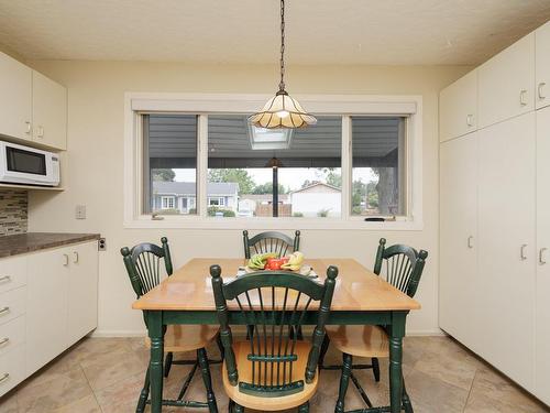 Coin-repas - 199 Rue Northcote, Pincourt, QC - Indoor Photo Showing Dining Room