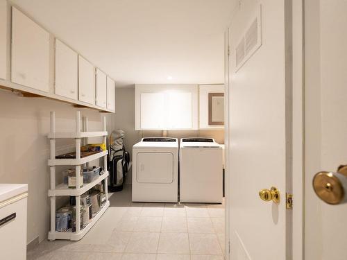 Salle de lavage - 199 Rue Northcote, Pincourt, QC - Indoor Photo Showing Laundry Room