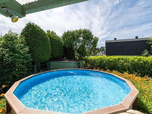 Piscine - 199 Rue Northcote, Pincourt, QC - Outdoor With Above Ground Pool With Backyard