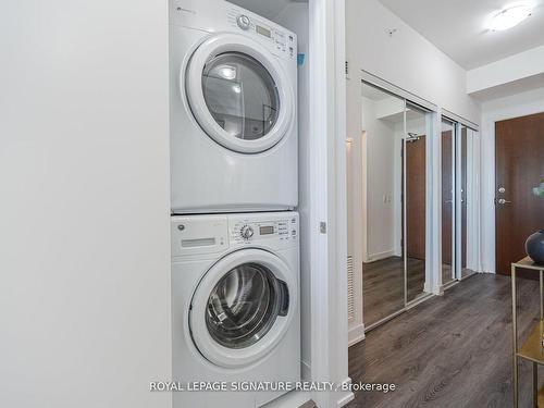 1205-38 Iannuzzi St, Toronto, ON - Indoor Photo Showing Laundry Room
