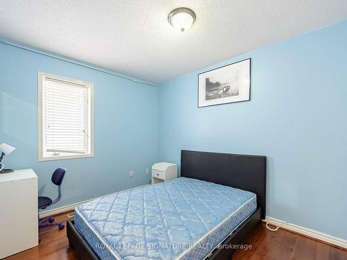 7 Via Cassia Dr, Toronto, ON - Indoor Photo Showing Bedroom