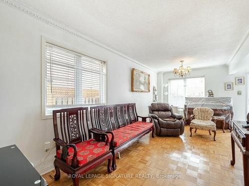 7 Via Cassia Dr, Toronto, ON - Indoor Photo Showing Living Room