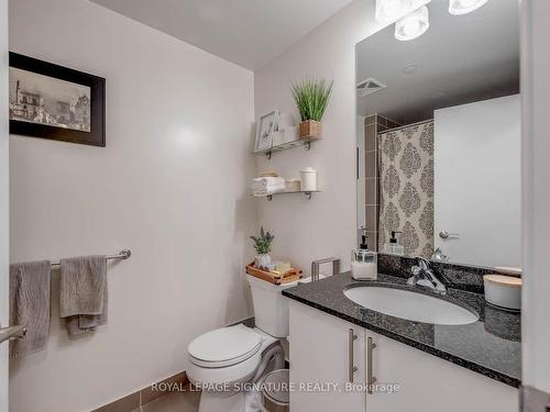237-36 Via Bagnato, Toronto, ON - Indoor Photo Showing Bathroom