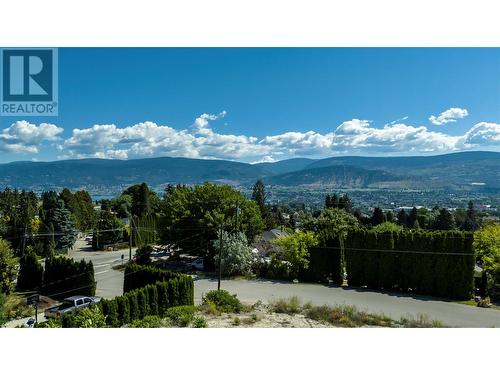 614 West Bench Drive, Penticton, BC 