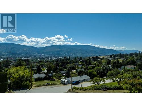 614 West Bench Drive, Penticton, BC 