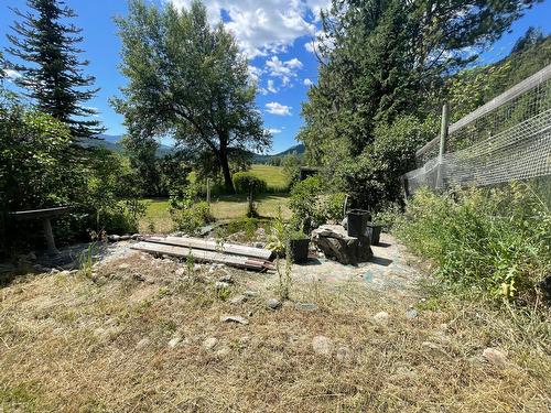 9270 North Fork Rd, Grand Forks, BC - Outdoor