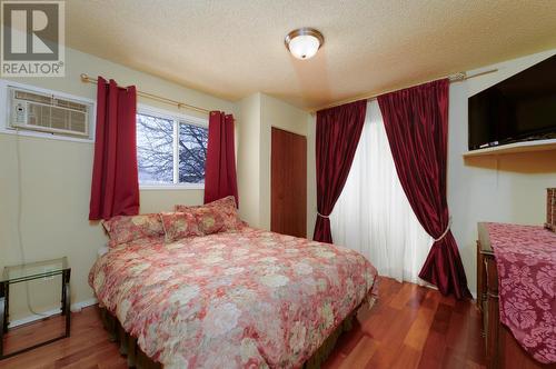 2539 Elston Drive, Kamloops, BC - Indoor Photo Showing Bedroom