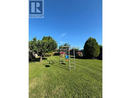 2539 Elston Drive, Kamloops, BC - Outdoor