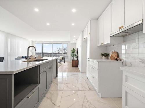 Cuisine - 604-510 Boul. Des Prairies, Laval (Laval-Des-Rapides), QC - Indoor Photo Showing Kitchen With Upgraded Kitchen