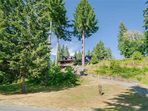 3860 Woodhus Rd, Campbell River, BC 