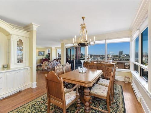 1101-630 Montreal St, Victoria, BC - Indoor Photo Showing Dining Room