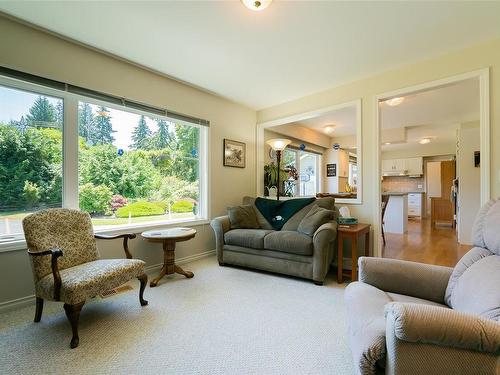 153 Sunningdale Rd East, Qualicum Beach, BC 