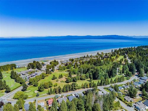 153 Sunningdale Rd East, Qualicum Beach, BC 