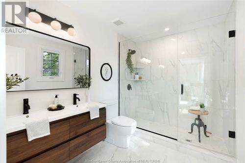 767 Argyle Road, Windsor, ON - Indoor Photo Showing Bathroom