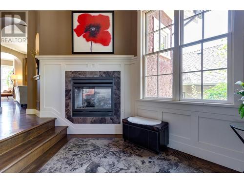 965 Westpoint Drive, Kelowna, BC - Indoor With Fireplace