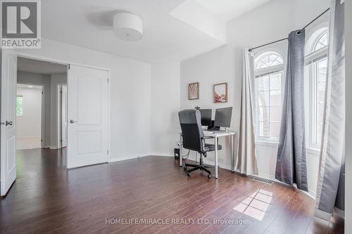 2381 East Gate Crescent, Oakville, ON - Indoor Photo Showing Other Room