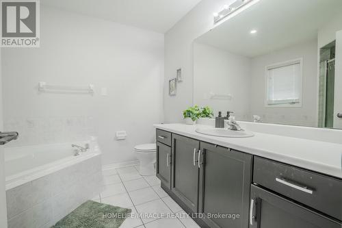 2381 East Gate Crescent, Oakville, ON - Indoor Photo Showing Bathroom