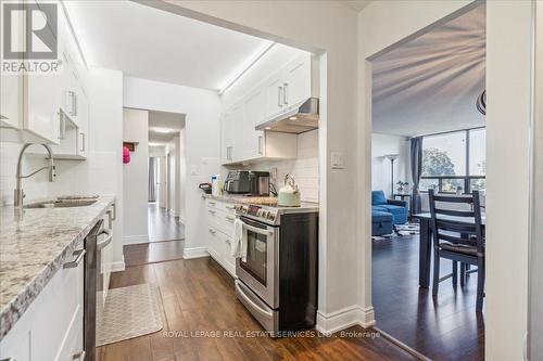 407 - 2556 Argyle Road, Mississauga, ON - Indoor Photo Showing Kitchen With Stainless Steel Kitchen With Upgraded Kitchen