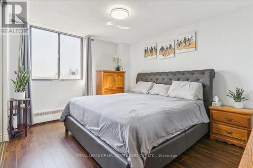 407 - 2556 Argyle Road, Mississauga, ON - Indoor Photo Showing Bedroom