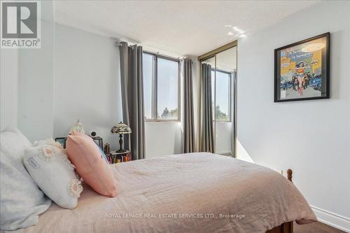 407 - 2556 Argyle Road, Mississauga, ON - Indoor Photo Showing Bedroom